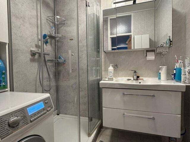 Immobilie in Mödling - Eigentumswohnung mit Loggia, Indoor-Pool, Sauna und Garage - Bild 4