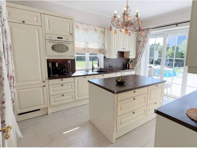 Immobilie in Oberwaltersdorf - LUXUS VILLA mit großem Grundstück, Pool, Whirpool & Sauna im FONTANA Golfresort!!! - Bild 1