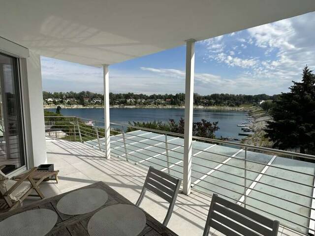 Immobilie in Neudörfl - UFERPARZELLE – Großzügiges Seehaus mit Gästewohnung & Sauna auf Pachtgrund zu verkaufen - Bild 1