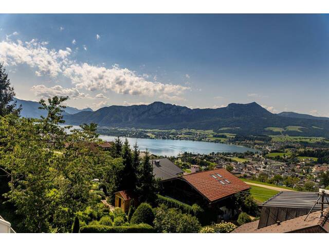 Immobilie in Tiefgraben - Wohnen in der exklusiven Skylounge mit grandiosem Ausblick auf den Mondsee - Bild 0