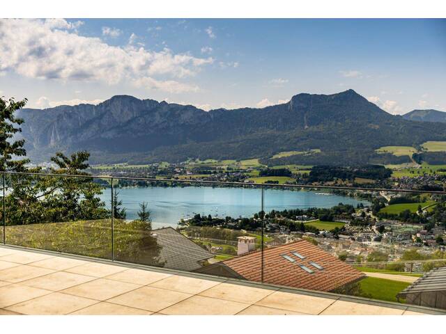 Immobilie in Tiefgraben - Wohnen in der exklusiven Skylounge mit grandiosem Ausblick auf den Mondsee - Bild 1