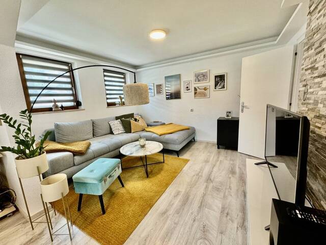 Immobilie in Schwaz - PREISREDUKTION!!! Charmantes Mehrgenerationenhaus im Herzen von Schwaz - Bild 2