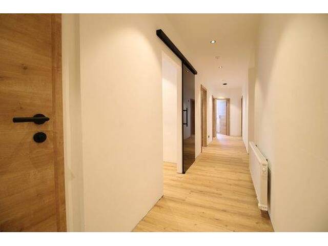 Immobilie in Zell am See - Ruhig und doch mitten im Geschehen - 3,5 Zimmer - Stadtwohnung - Bild 2