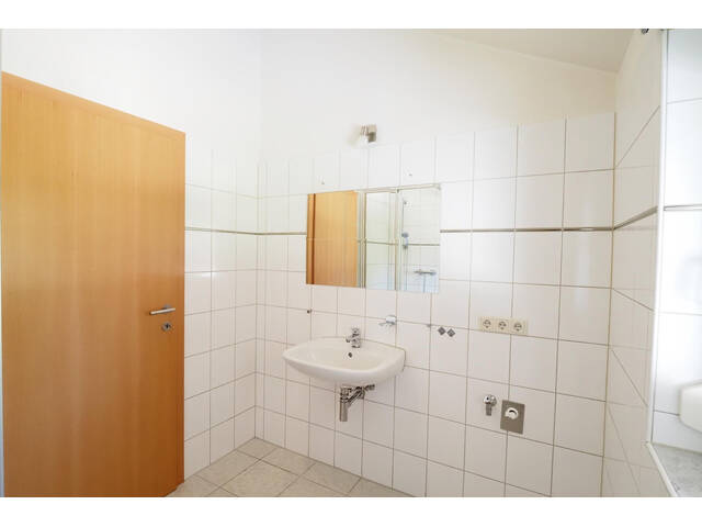 Immobilie in Frastanz - Kleine charmante 3-Zimmer-Wohnung in Frastanz mit Balkon und Gartenanteil - Bild 4