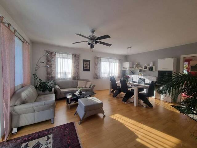 Immobilie in Eggersdorf bei Graz - altersgerechter Bungalow mit Gästewohnung und Pool - Bild 1