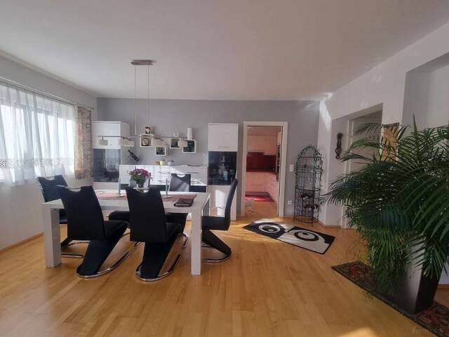 Immobilie in Eggersdorf bei Graz - altersgerechter Bungalow mit Gästewohnung und Pool - Bild 2