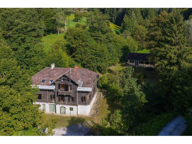 Immobilie in Kainach bei Voitsberg - Ehemaliges Forsthaus mit Wirtschaftsgebäuden, allein und ruhig im Wald gelegen. - Bild 2