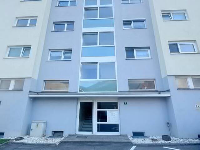 Immobilie in Bürs - Attraktive 4,5 Zimmer-Wohnung in Bürs – mit Balkon und Garage, perfekt fürs Familienleben! - Bild 1