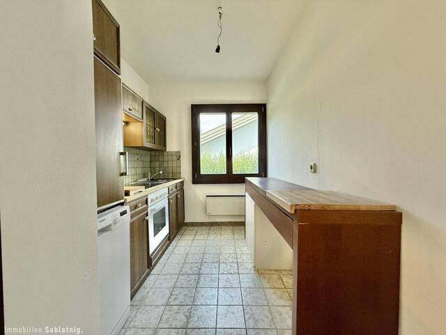 Immobilie in Pöttsching - EXKLUSIVES EINFAMILIENHAUS in 1. Reihe am Pöttschinger See! Wohnen, wo andere Urlaub machen! - Bild 2