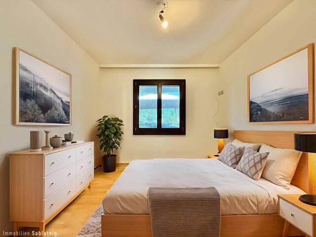 Immobilie in Pöttsching - EXKLUSIVES EINFAMILIENHAUS in 1. Reihe am Pöttschinger See! Wohnen, wo andere Urlaub machen! - Bild 4