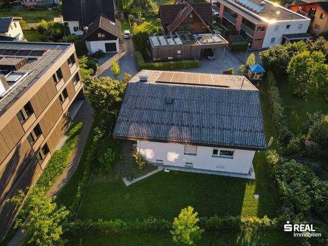 Immobilie in Feldkirch - Traumhaftes Haus in Feldkirch: Platz, Garten und Sauna - Bild 3