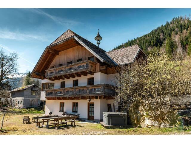 Immobilie in Kleinsölk - Modern renoviertes Ferienhaus nähe Schladming mit hoher Rendite - Bild 1
