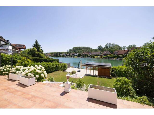 Immobilie in Trautmannsdorf an der Leitha - Ein Hauch von Dolce Vita – Großzügiges Einfamilienhaus mit Privatseezugang - Bild 2