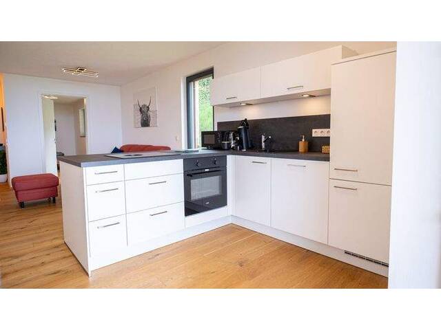 Immobilie in Eichenberg - 93m² große 3,5-Zimmer-Maisonettewohnung mit Seeblick und Zweitwohnsitzmöglichkeit am Eichenberg! - Bild 2