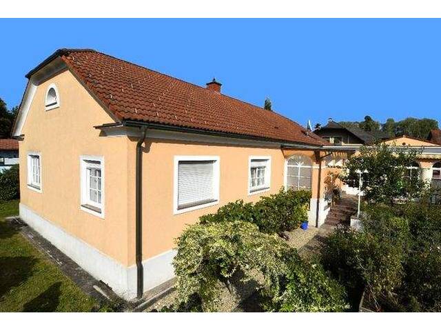 Immobilie in Jennersdorf - Leben, genießen, 2 mal vermieten: Die perfekte Villa für Ihre Zukunft - Bild 0