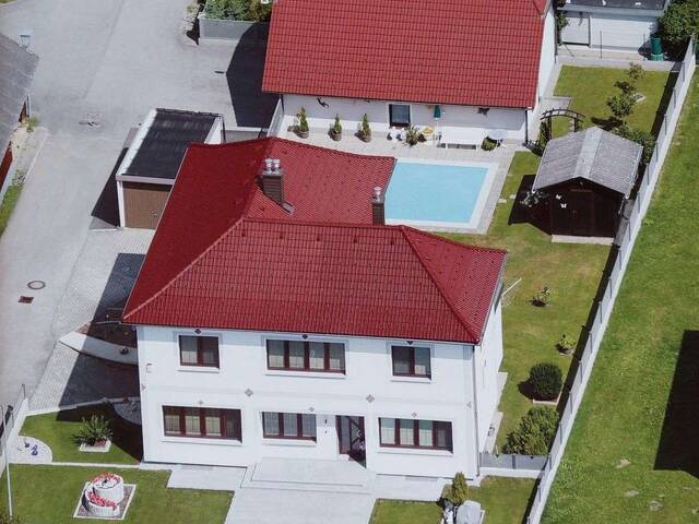 Immobilie in Schwarzenau - Großzügiges Ein-/ Zweifamilienhaus in 3900 Schwarzenau - Bild 0