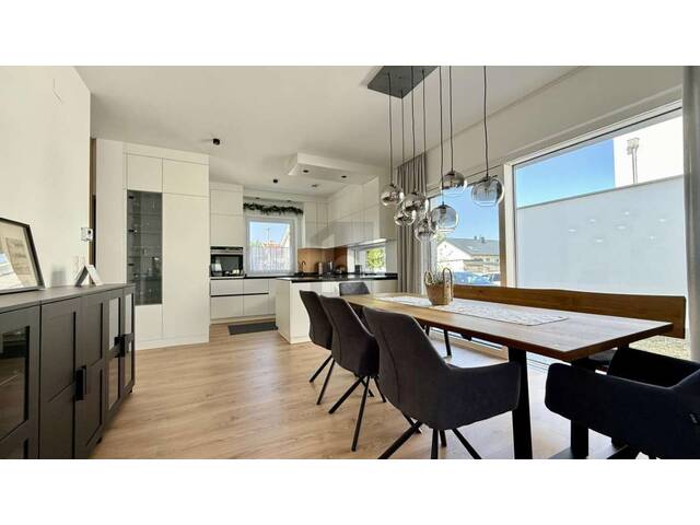 Immobilie in Wulkaprodersdorf - TOP MODERN & HOCHWERTIG MIT DOPPELGARAGE U. 30 QM NEBENGEBÄUDE - Bild 2