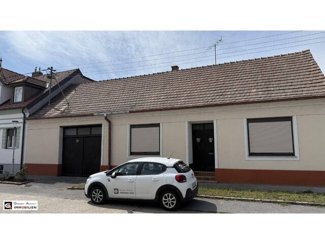 Immobilie in Bernhardsthal - Wohntraum im Weinviertel – Haus mit großem Gestaltungspotenzial - Bild 0