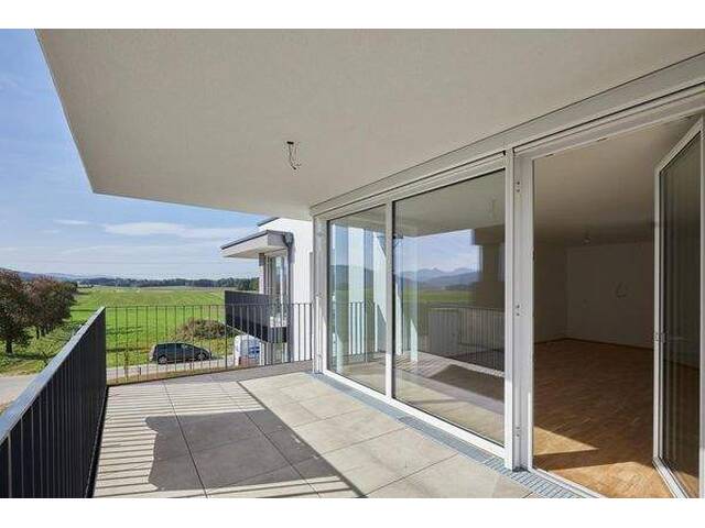 Immobilie in Ohlsdorf - VERMITTELT - NEUWERTIGE 4-Zimmer-Wohnung in OHLSDORF mit großem Balkon - Bild 0