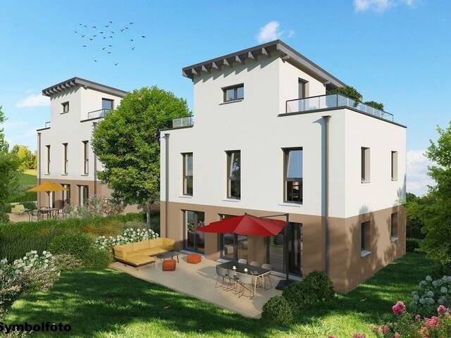 Immobilie in Klosterneuburg - Weitblick für ein ganzes Leben - Ihre Villa auf Eigengrund mit 2 Dachterrassen voller Himmel! - Bild 2