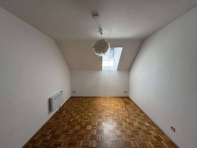 Immobilie in Unterkolbnitz - Reißeck / Unterkolbnitz: Großzügige 4 Zimmer- Familienwohnung im 2. OG - Bild 4