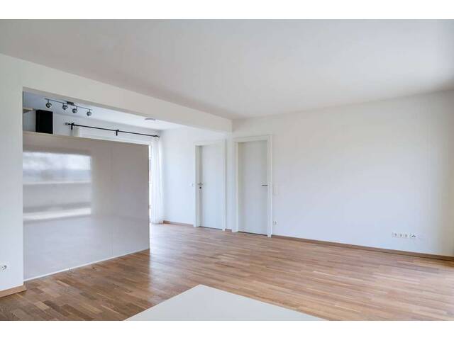 Immobilie in Munderfing - Wohnen am Bach: Neuwertige Penthouse-Wohnung mit 2 großen Dachterrassen. - Bild 2