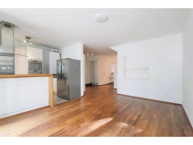 Immobilie in Perchtoldsdorf - MODERN DESIGNTE MAISONETTE-WOHNUNG MIT EIGENEM WINTERGARTEN - Bild 3