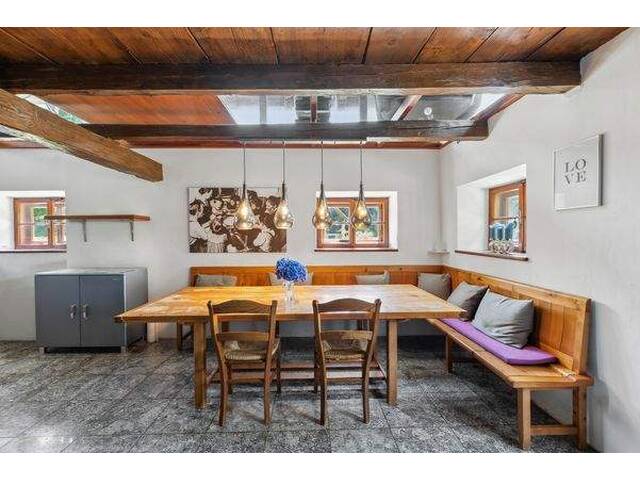 Immobilie in Neumarkt am Wallersee - Modern & charmant! Bauernhaus in absoluter Alleinlage - Nähe Wallersee! - Bild 4