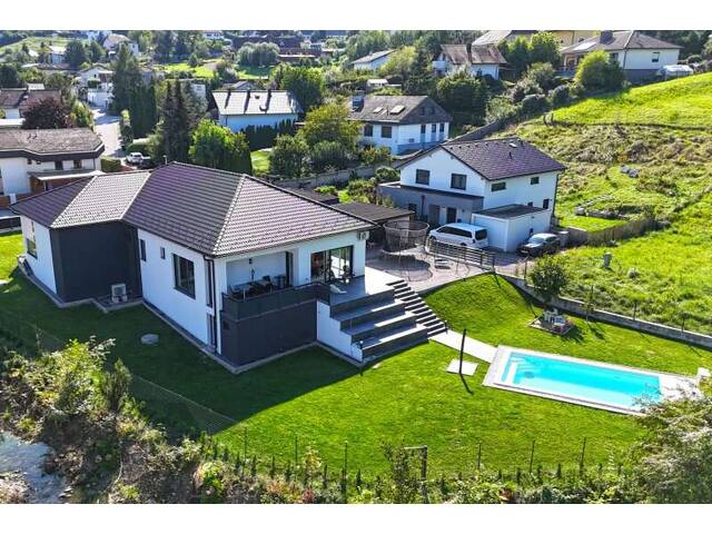 Immobilie in Wolfsgraben - Perfekter Familienhit! Moderner Bungalow mit Pool in Wolfsgraben - Bild 1
