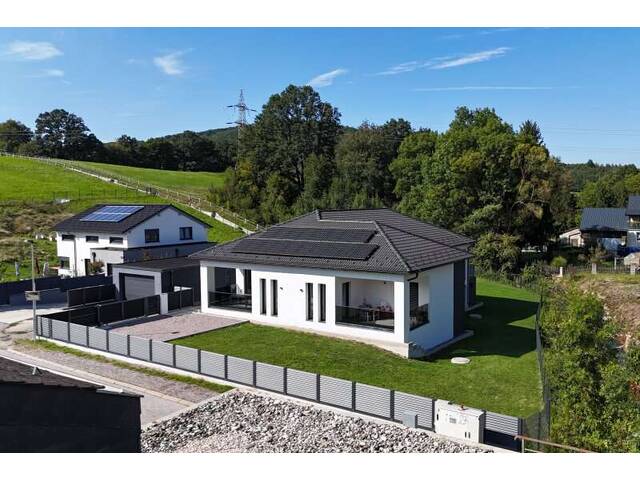 Immobilie in Wolfsgraben - Perfekter Familienhit! Moderner Bungalow mit Pool in Wolfsgraben - Bild 2