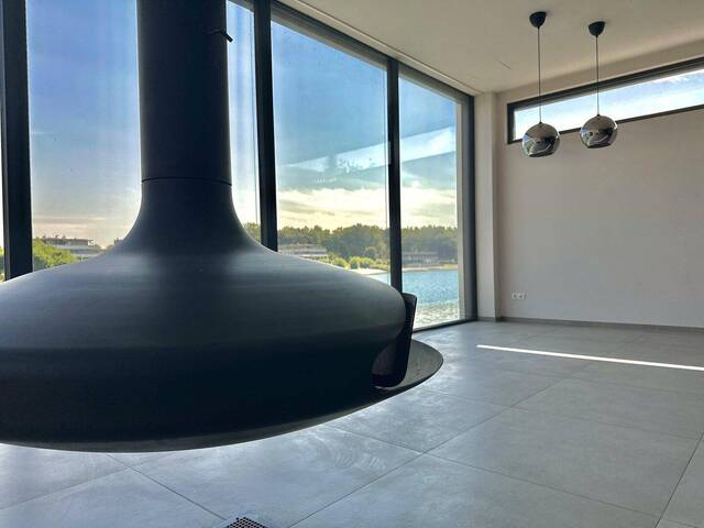 Immobilie in Kalsdorf bei Graz - EXKLUSIVE SEEVILLA an der Copacabana - LUXUS mit eigenem Seezugang! - Bild 1