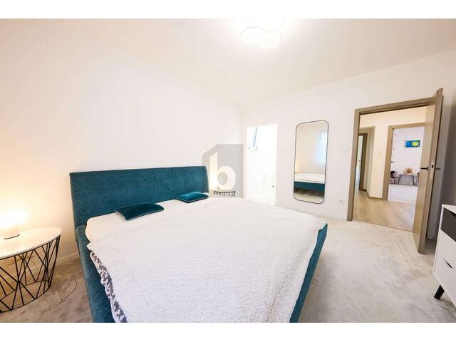 Immobilie in Hundsheim - KLARE LINIEN - ELEGANTE AUSSTATTUNG - GARTEN MIT TERRASSE - Bild 3