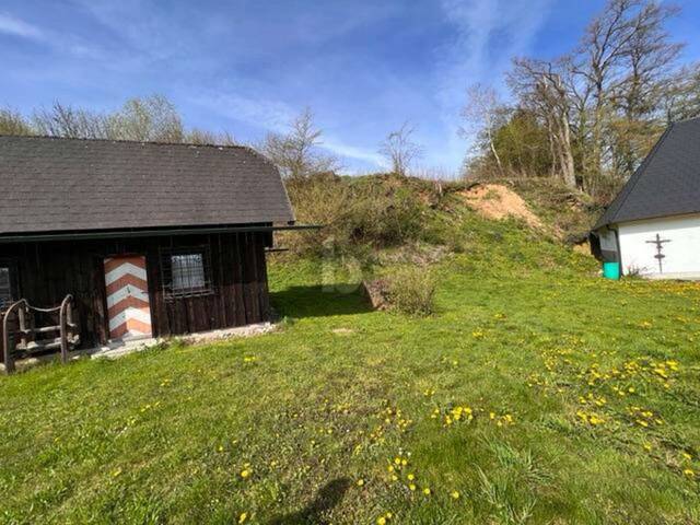 Immobilie in Pischelsdorf am Engelbach - SONNIGES STERNCHENHAUS MIT VIEL POTENTIAL IN RUHELAGE - Bild 1