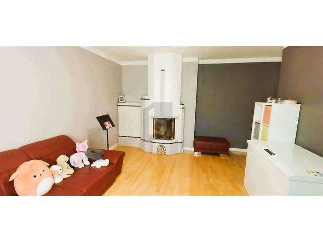 Immobilie in Götzendorf an der Leitha - GROSSZÜGIG MIT GARTEN UND AUSBAUBAREM DACHBODEN - Bild 1