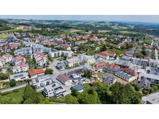 Immobilie in Altlichtenberg - LICHTENBERG: NEUBAUPROJEKT mit 9 hochwertig ausgestatteten Eigentumswohnungen (Wohnflächen von ca. 60m² bis 106m²) + Freiflächen - Bild 3