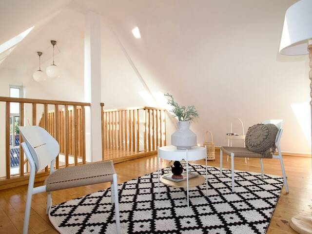 Immobilie in Leonding - Großzügige, lichtdurchflutete Dachgeschoß - Galeriewohnung für Individualisten - Bild 2