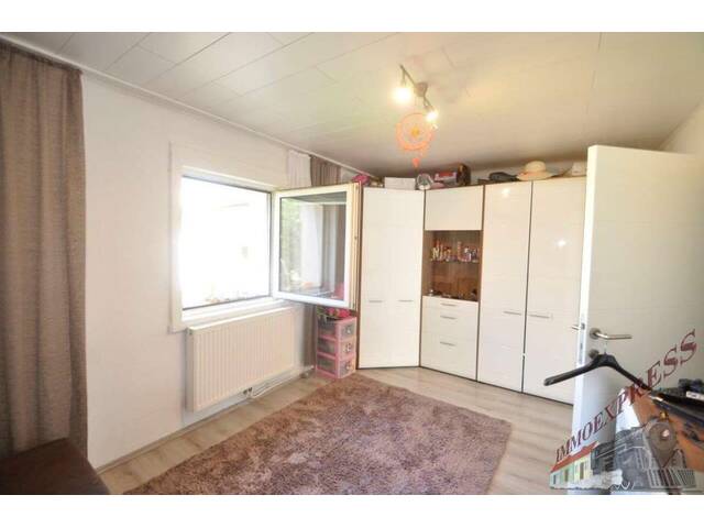 Immobilie in Spratzern - Renoviertes Wohnhaus- und moderner Neubau (noch nicht fertiggestellt) für zwei Familien - Bild 2