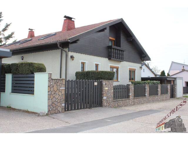 Immobilie in Deutsch-Wagram - Sehr gut gelegenes Einfamilienhaus bzw. Zweifamilienhaus in ruhiger Lage in Deutsch Wagram - Bild 2