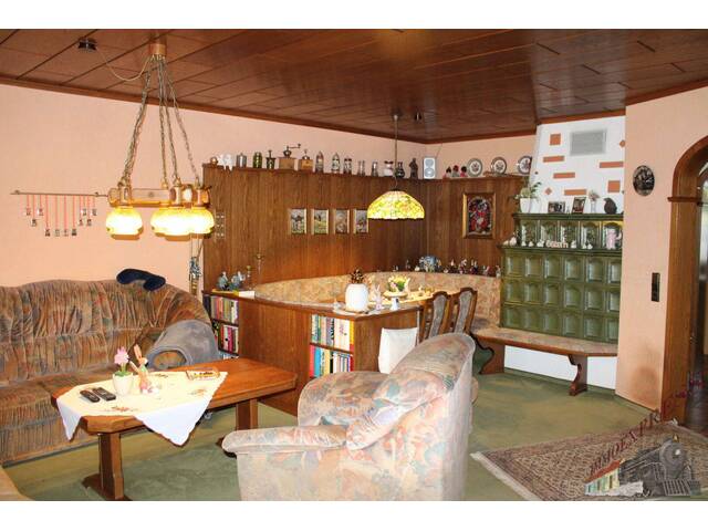 Immobilie in Deutsch-Wagram - Sehr gut gelegenes Einfamilienhaus bzw. Zweifamilienhaus in ruhiger Lage in Deutsch Wagram - Bild 4