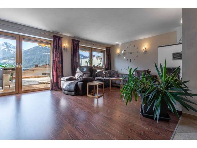 Immobilie in Brixen im Thale - Sonniges Reihenhaus mit traumhaftem Panoramablick ( 05164 ) - Bild 1