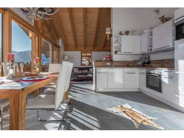 Immobilie in Neukirchen am Großvenediger - Traumhaftes Chalet mit touristischer Vermietungsmöglichkeit ( 05125 ) - Bild 3