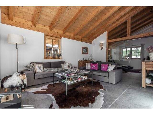 Immobilie in Neukirchen am Großvenediger - Traumhaftes Chalet mit touristischer Vermietungsmöglichkeit ( 05125 ) - Bild 4