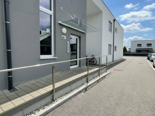Immobilie in Mattighofen - Neuwertige 2-Zimmer-Wohnung mit Balkon - Bild 1