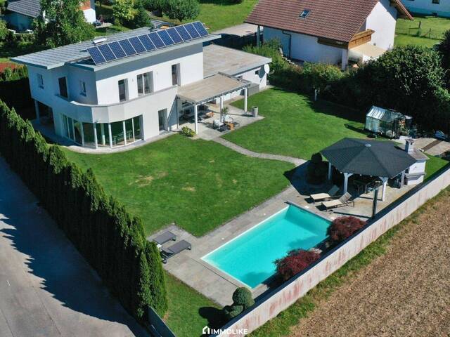 Immobilie in Laakirchen - Traumhaus in Laakirchen – Großzügiges Wohnen, Sonnengarten & Poolparadies - Bild 1