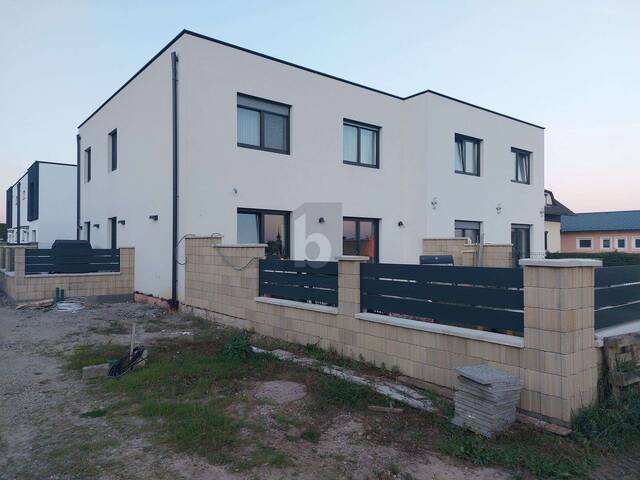 Immobilie in Nußdorf ob der Traisen - NEUBAU: MODERN MIT POOL UND NACHHALTIGEM KONZEPT - Bild 1