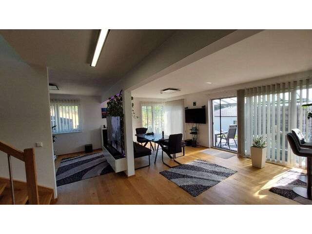 Immobilie in Münzbach - Neues Eigenheim mit traumhafter Aussicht und neuer Photovoltaikanlage! - Bild 1