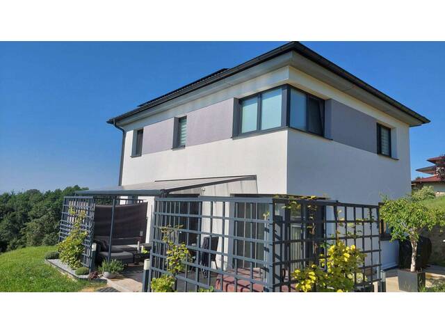 Immobilie in Münzbach - Neues Eigenheim mit traumhafter Aussicht und neuer Photovoltaikanlage! - Bild 2