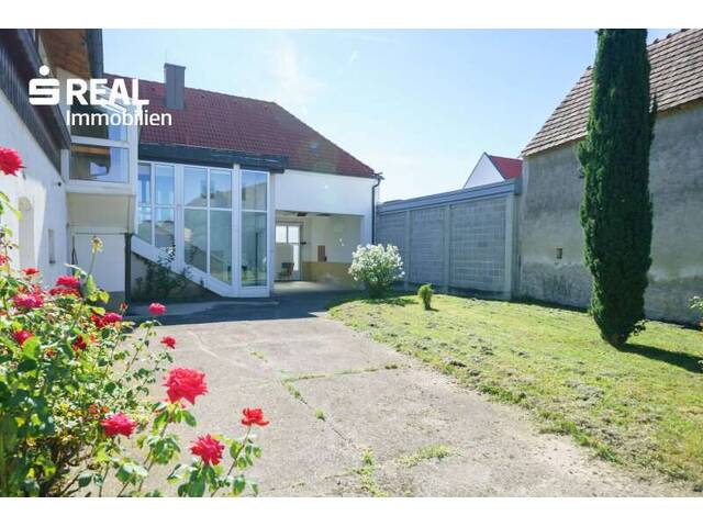 Immobilie in Siegendorf - Ehem. Bauernhof mit Schankbetrieb - 100m² plus Partyraum 60m², 100m² Keller und Schuppen, Garten uneinsehbar! - Bild 2