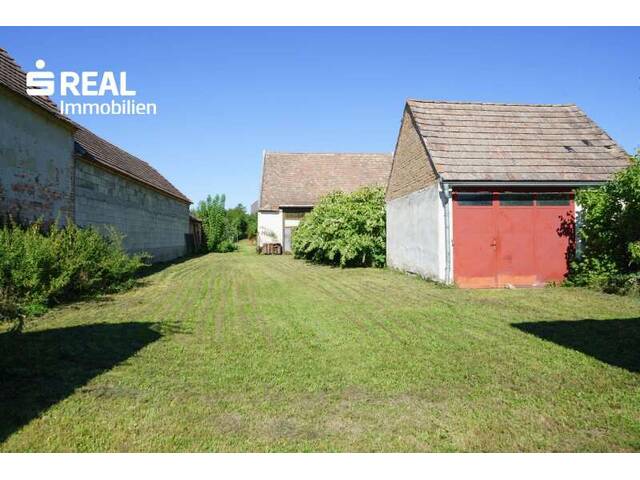 Immobilie in Siegendorf - Ehem. Bauernhof mit Schankbetrieb - 100m² plus Partyraum 60m², 100m² Keller und Schuppen, Garten uneinsehbar! - Bild 4