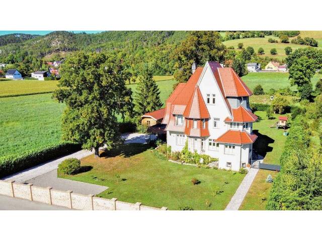 Immobilie in Pottenstein - [06656] Kernsanierte Traumvilla auf über 5.000 m² Grundstück - Bild 0